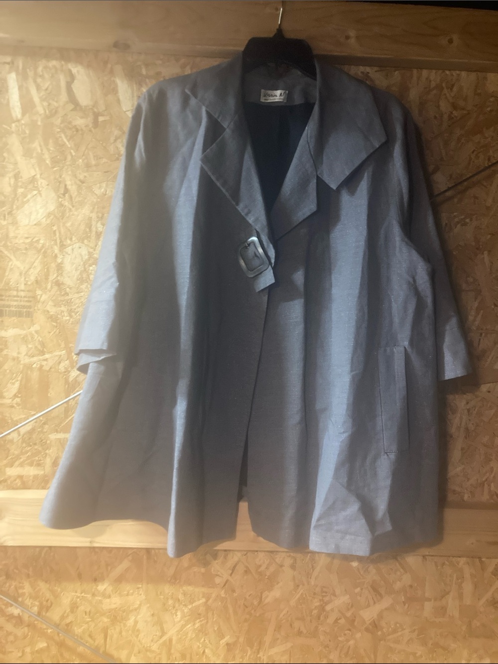 Wool-Blend Swing Gray Women's  jacket with buckle in front